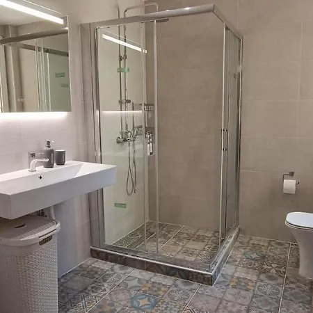 Artemis Plaza * Thessalonique